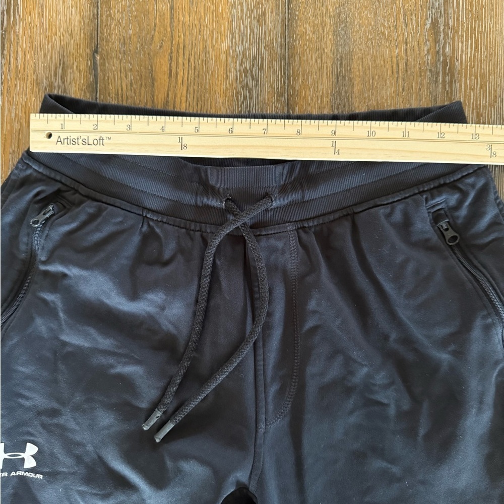 Under Armour Loose Fit ColdGear Black Men’s Joggers Size M - Picture 4 of 9